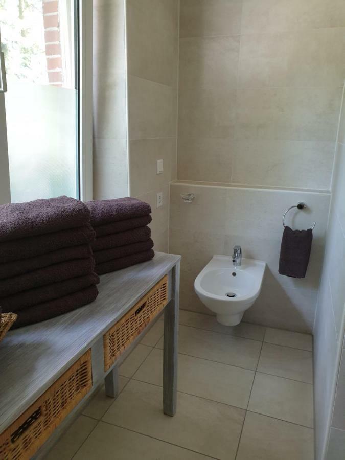 B&B Dersum Dream ภายนอก รูปภาพ